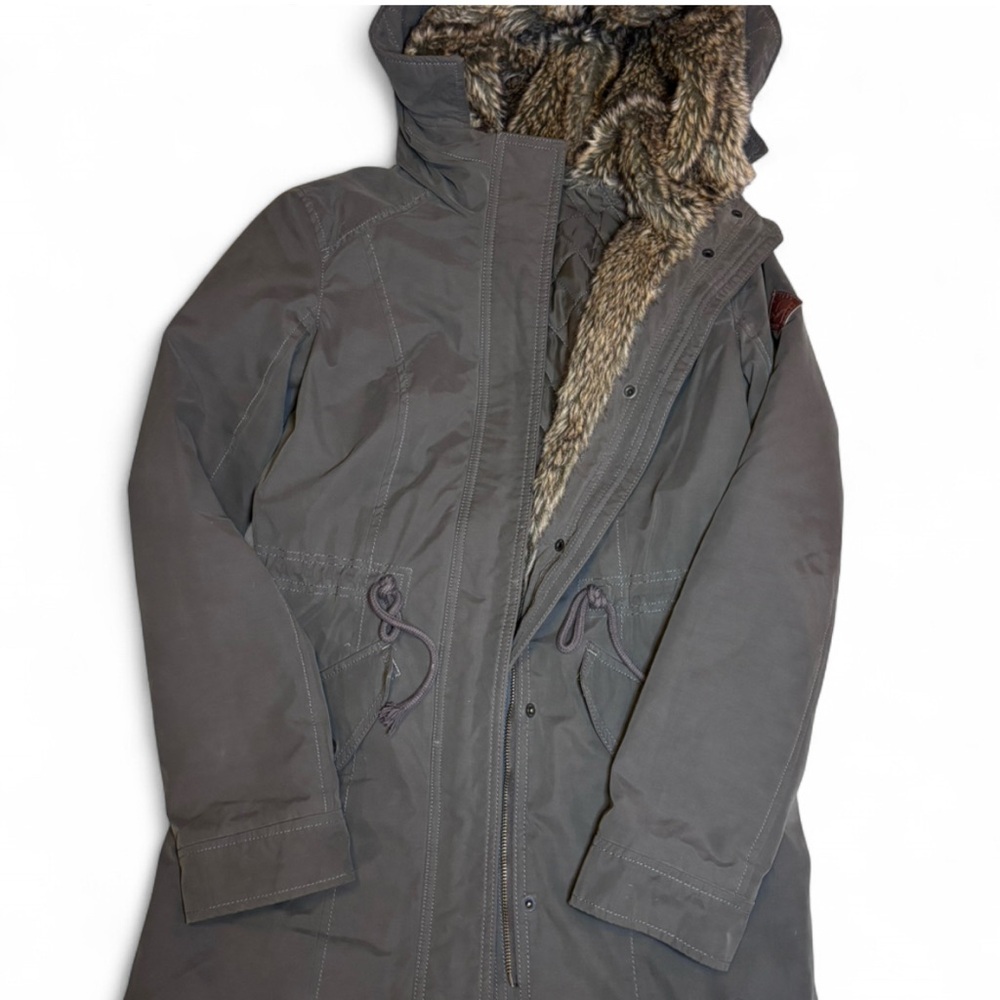 Hollister Women’s XS Faux Fur Lined Parka Coat – Olive Green Winter Jacket - Picture 3 of 10